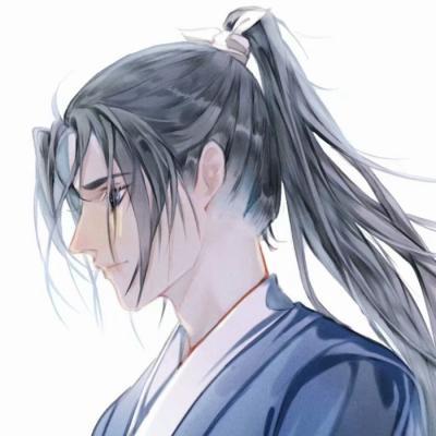 黄仁勋站店门口端着碗吃炸酱面